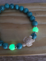 Beaded Sea Turtle Charm Glow in the Dark Bracelet, Sea Turtle Bracelet Glow in the Dark Bracelets Bulk - Pink Horse Florida