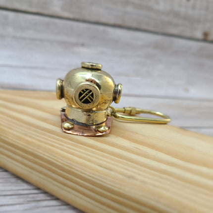 Divers Helmet, Scuba Diving, Scuba Diver, Helmet Keychain Diving Helmet, Nautical Keyring, Vintage Keychain, Brass Key Chain - Pink Horse Florida