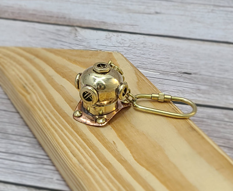 Divers Helmet, Scuba Diving, Scuba Diver, Helmet Keychain Diving Helmet, Nautical Keyring, Vintage Keychain, Brass Key Chain - Pink Horse Florida