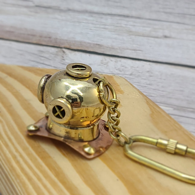 Divers Helmet, Scuba Diving, Scuba Diver, Helmet Keychain Diving Helmet, Nautical Keyring, Vintage Keychain, Brass Key Chain - Pink Horse Florida