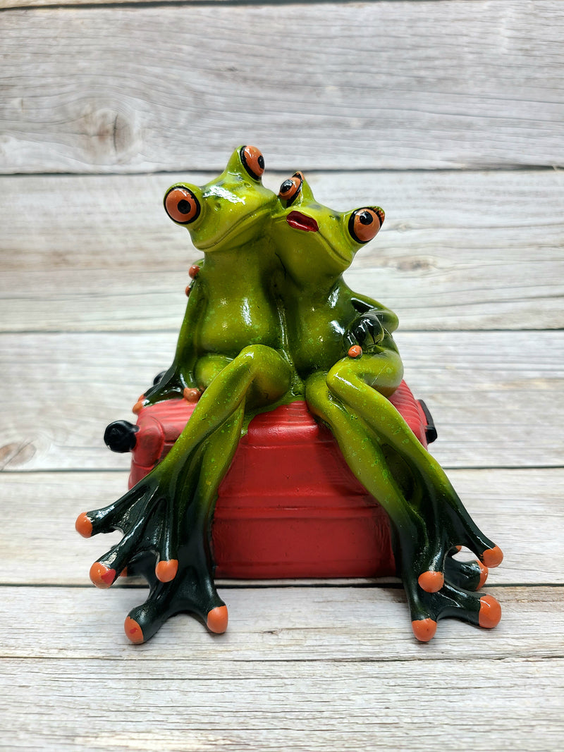 Funny Frog Figurine, Travel Lovers Frog, Frog Couple, Gift for Him, Gift for Her, Penny Bank Frog Figurine, Funny Figurine, Office Decor - Pink Horse Florida