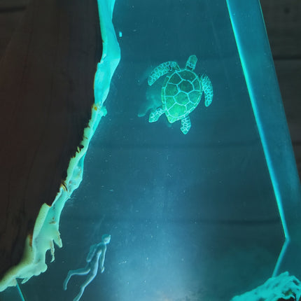 Submarine Cave Lamp, Scuba Diver Lamp, Turtle Night Light, Ocean Night Light, Scuba Diver Night Light, Ocean Lamp Epoxy Underwater Figurine - Pink Horse Florida