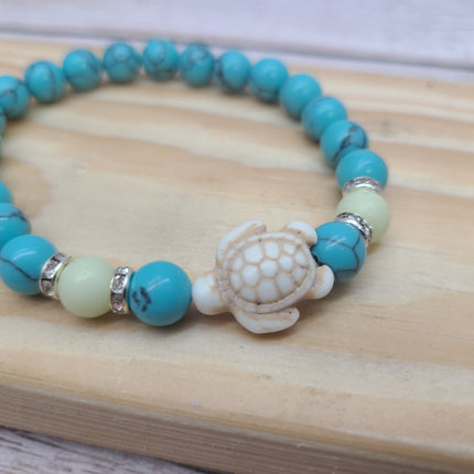 Beaded Sea Turtle Charm Glow in the Dark Bracelet, Sea Turtle Bracelet Glow in the Dark Bracelets Bulk - Pink Horse Florida