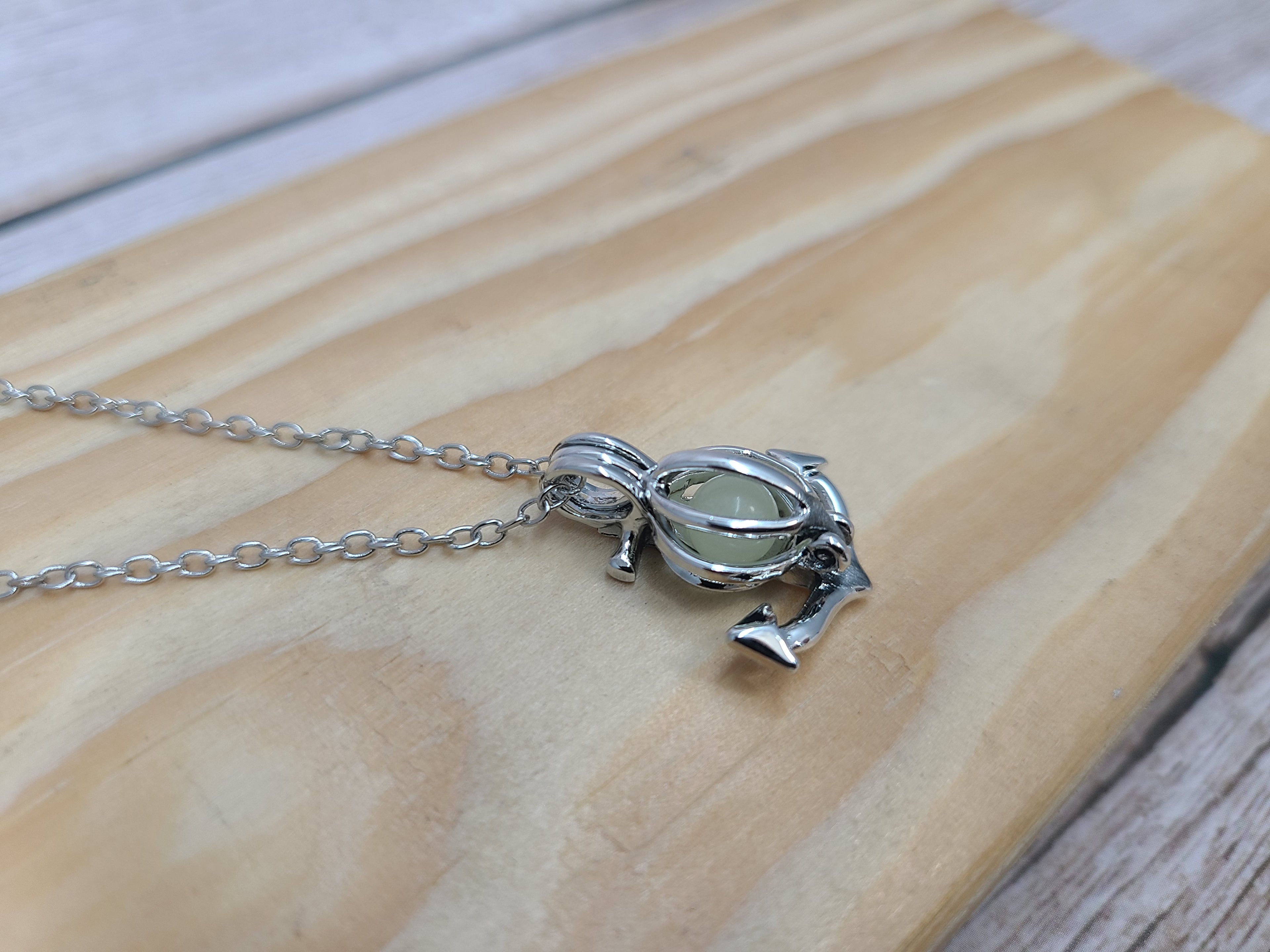 Anchor necklace Glow in the Dark Nautical jewelry Maritime charm Symbolic pendant Ocean-inspired accessory Classic anchor design - Pink Horse Florida