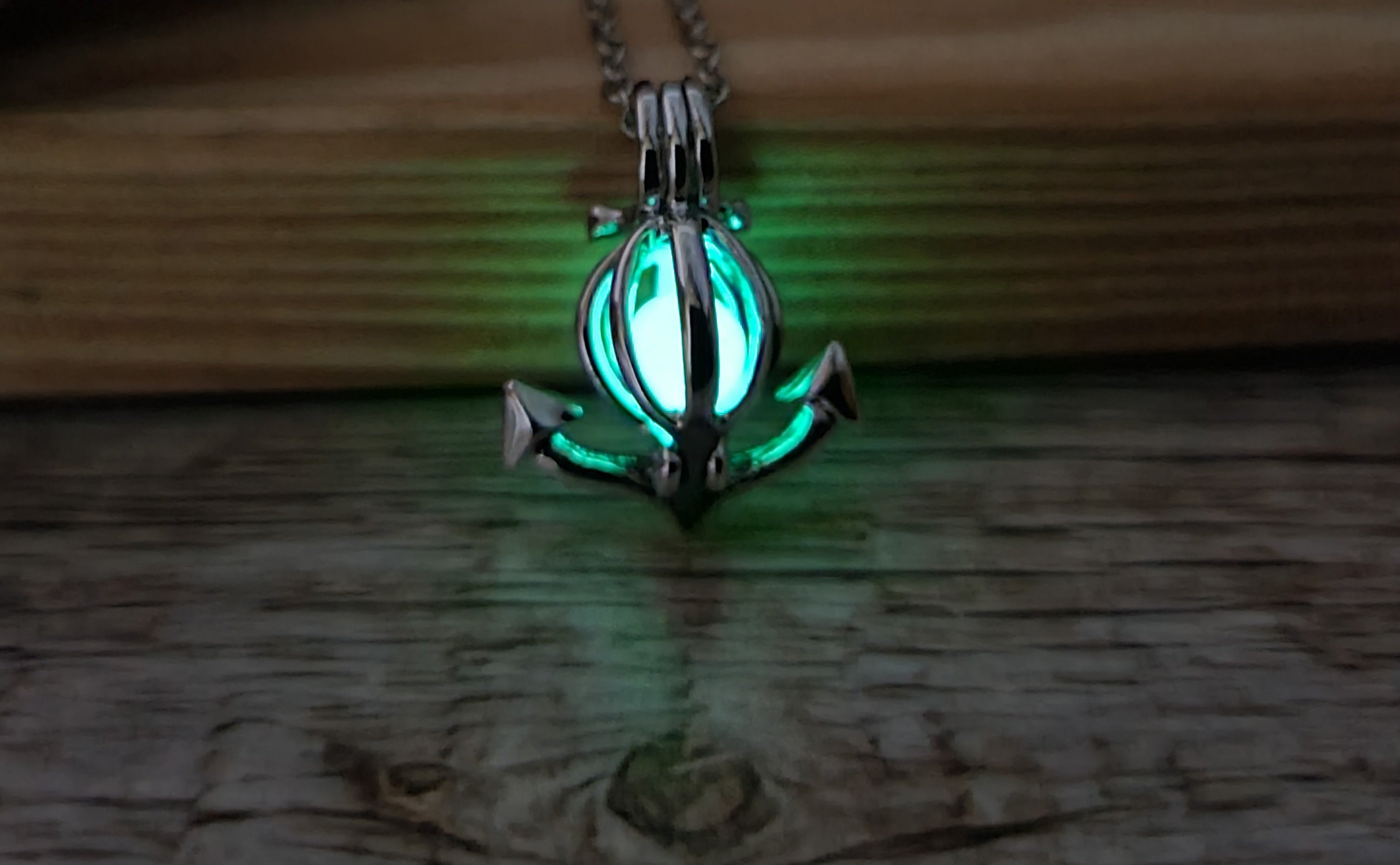 Anchor necklace Glow in the Dark Nautical jewelry Maritime charm Symbolic pendant Ocean-inspired accessory Classic anchor design - Pink Horse Florida