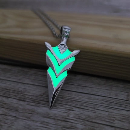 Glow-in-the-dark arrow necklace Luminescent arrow pendant Glowing arrow jewelry Enchanting glow necklace Arrow design with glow Nighttime accessory Directional charm Glow pendant with arrow motif - Pink Horse Florida