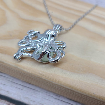 Glow-in-the-dark octopus necklace Luminescent cephalopod jewelry Glowing marine pendant Enchanting glow necklace Octopus tentacle glow charm - Pink Horse Florida