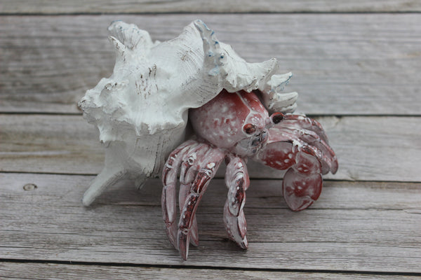 Hermit Crab Figurine Coastal Decor Marine Life Sculpture Handcrafted Crab Art Lifelike Hermit Crab Replica Ocean-Inspired Decor - Pink Horse Florida