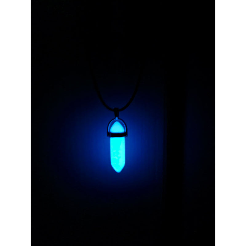 Pink Horse Florida Blue Glow in The Dark Spear Necklace Glow